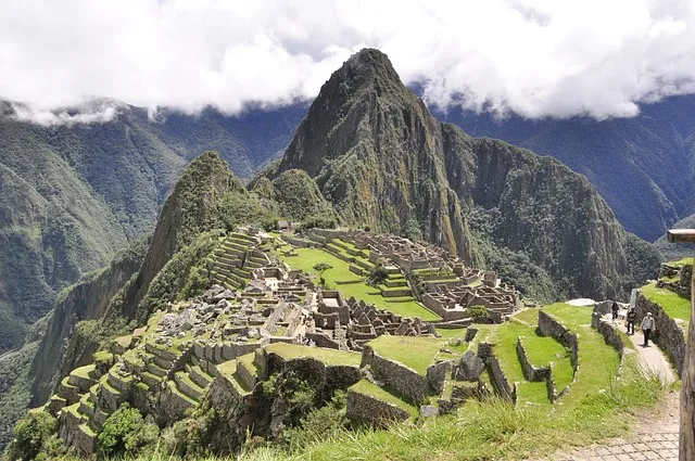 Machu-Picchu-peru-in-hindi 
