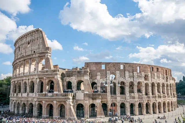 Colosseum-rome-inhindi 